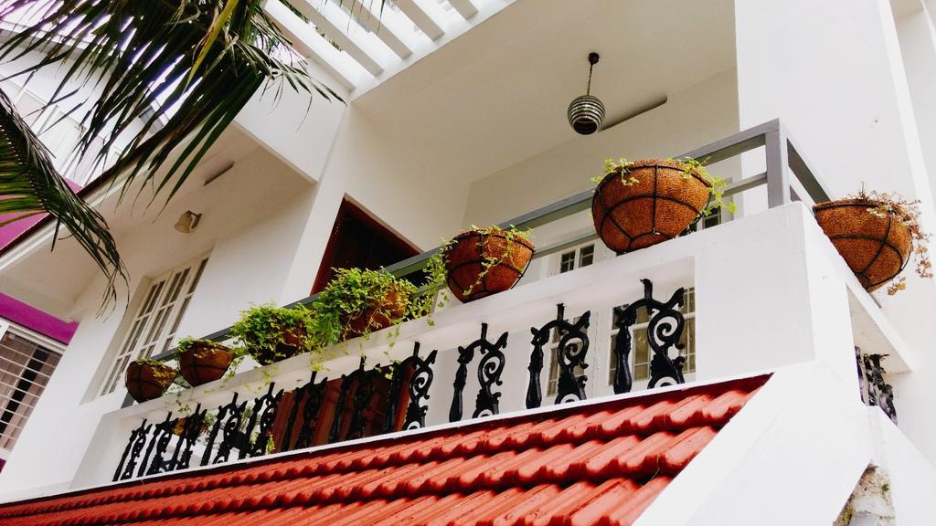 Villa Mariana Kochi 外观 照片