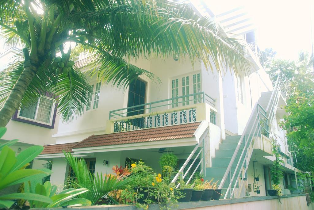 Villa Mariana Kochi 外观 照片